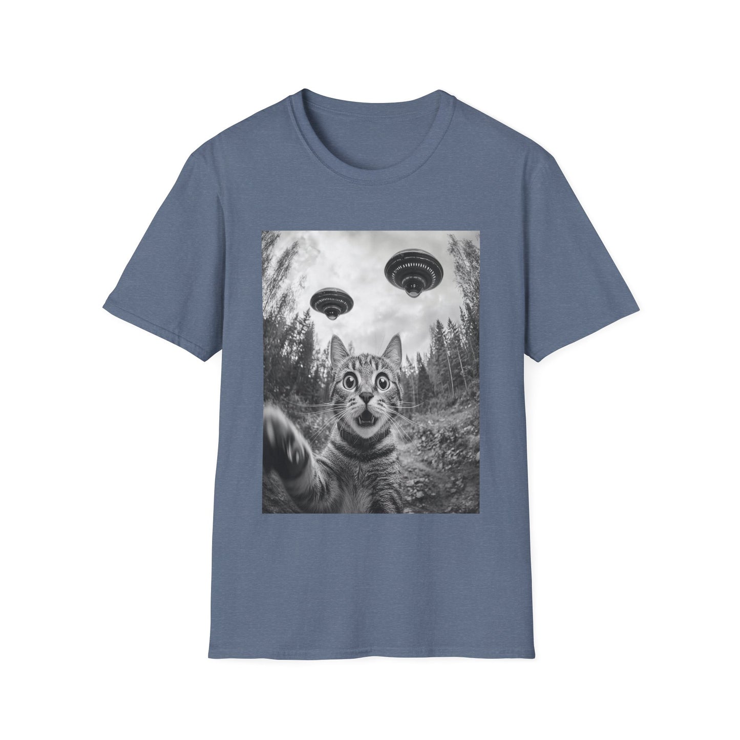 Funny Cat Selfie With Alien UFO Animal Lover Gift Unisex T-Shirt