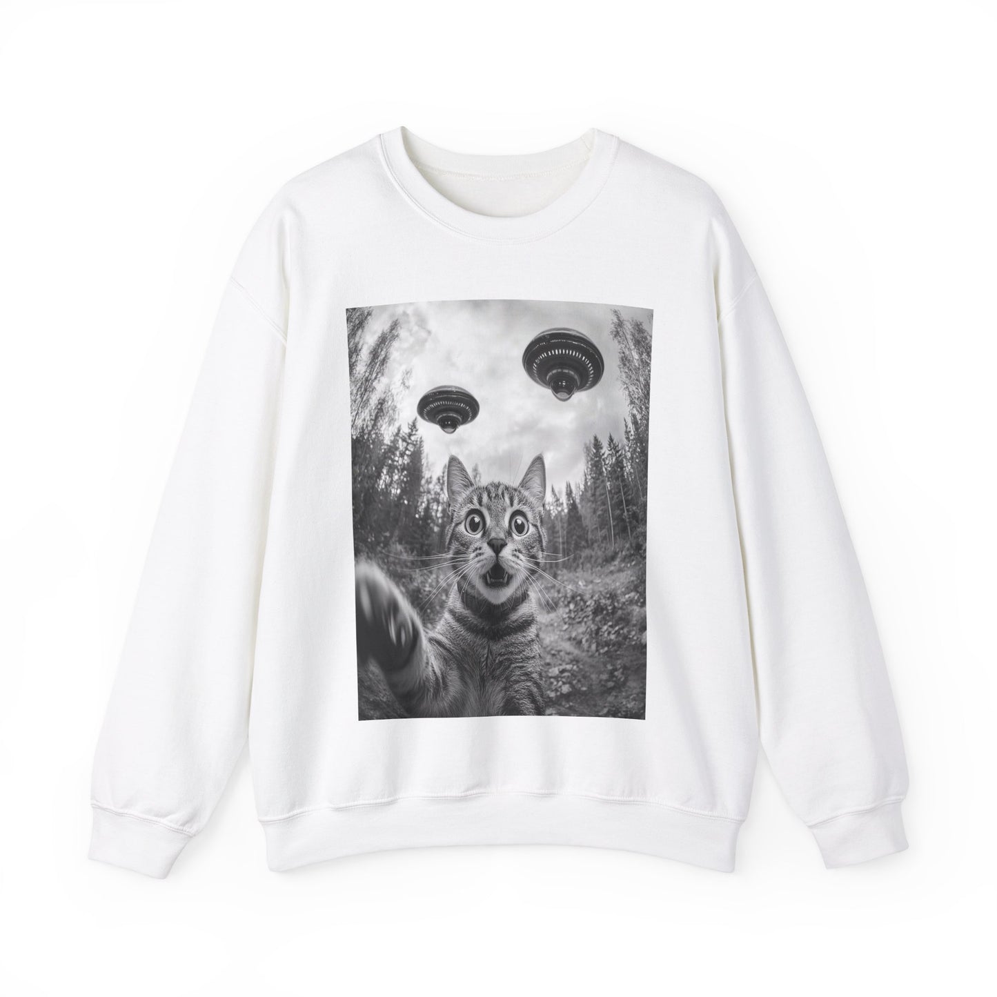 Funny Cat Selfie With Alien UFO Animal Lover Gift Unisex Heavy Blend™ Crewneck Sweatshirt, Cat Momma Gift, Cat Dad Gift