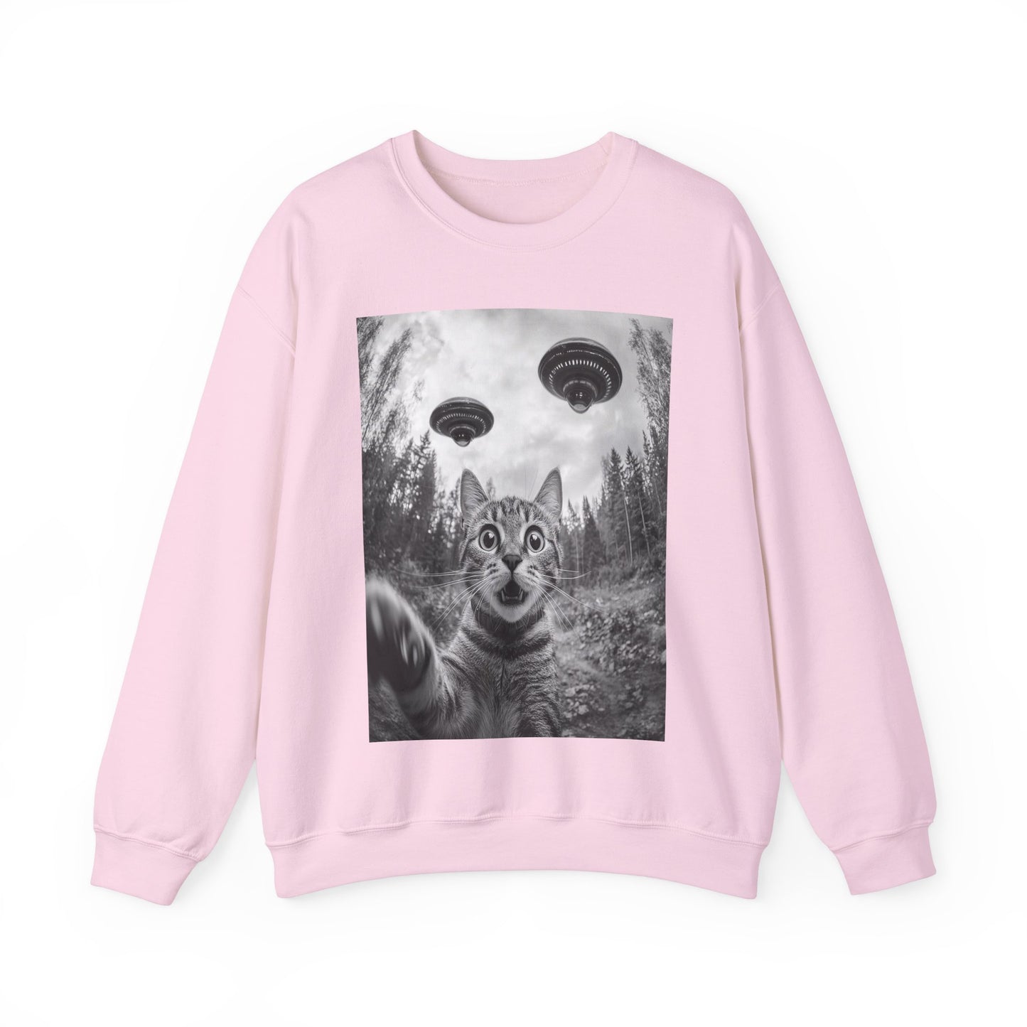 Funny Cat Selfie With Alien UFO Animal Lover Gift Unisex Heavy Blend™ Crewneck Sweatshirt, Cat Momma Gift, Cat Dad Gift